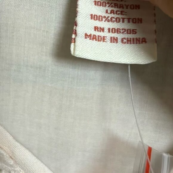 Sundance Cream Crochet Blouse Size Large Petite - Picture 6 of 6